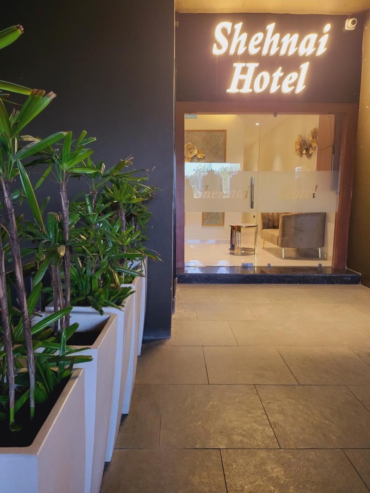 Shehnai Hotel And Banquet Hisār 외부 사진